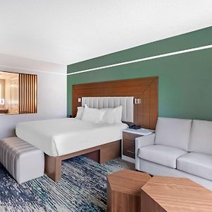 Suite à 2 Chambres à Coucher