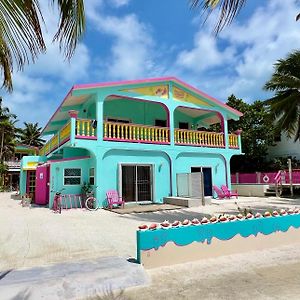 Barefoot Beach Belize